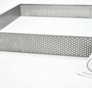 Cintura Cuadrada 22 cm Perforada «Doña Clara»