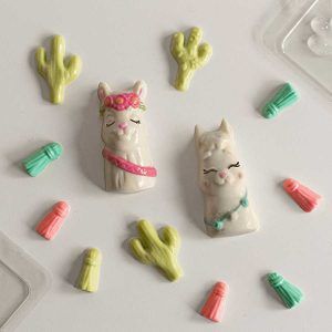 Molde Set Placa x 2 Llamitas y accesorios «Parpen»