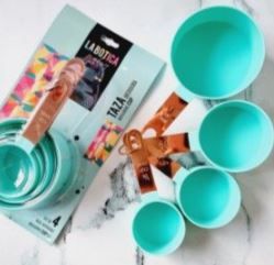 Tazas Medidoras Plasticas Verdes «La Botica»