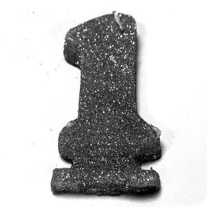 Vela Gibreada color Negro N°1 x 16 uni «Gandalf» 7x5cm