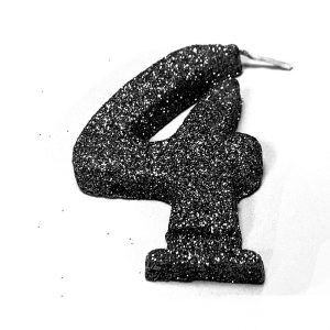 Vela Gibreada color Negro N°4 x 16 uni «Gandalf» 7x5cm