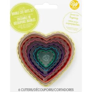 Set Cortantes Bordes Lizos y Rizados Corazones x 6 unidades «Wilton»