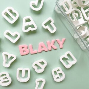 Cortante Letras Blaky Mayusculas + Numeros 2cm alto «Ruphas»
