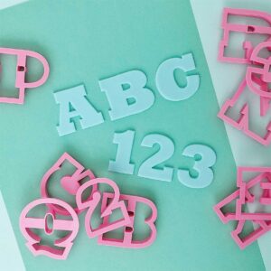 Cortante Letras Lawy Mayusculas y Numeros 4cm alto «Ruphas»